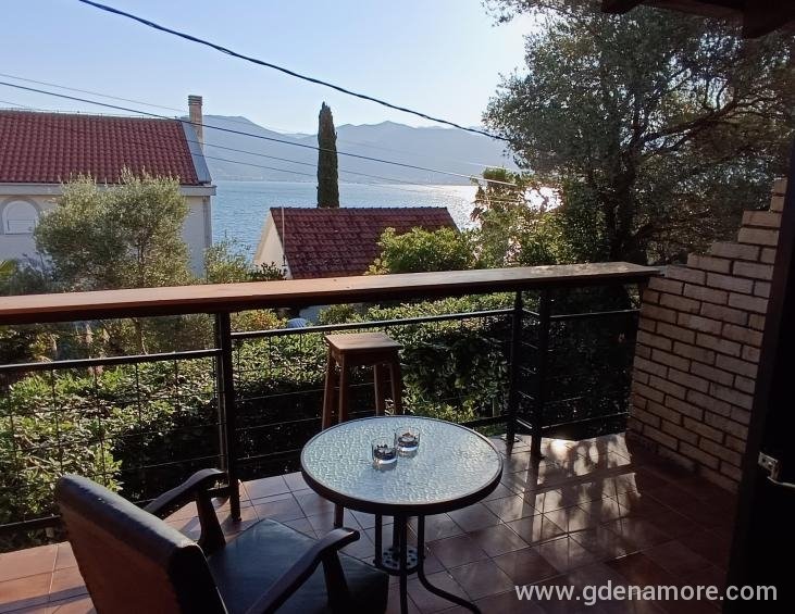 Terrace 4